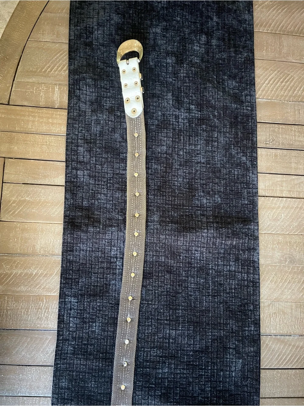 Vintage 80’s-90’s Decorative White and Gold Western -Style Women's mixed Metal